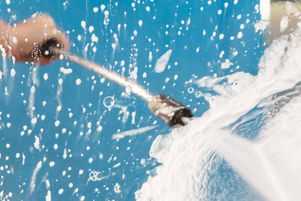 Best Gutter Cleaning  in Eastpoint, FL